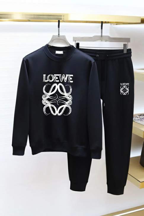 Picture of Loewe Sweater Suits _SKULoeweM-5XLkdtr8640762
